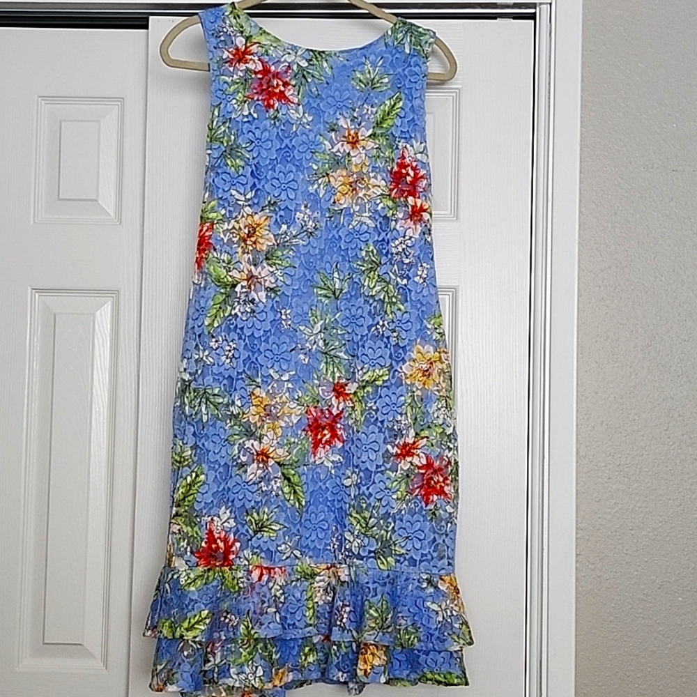 Dressy cruise attire...